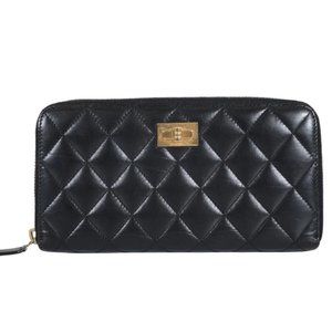 Chanel Reissue Zippy Wallet